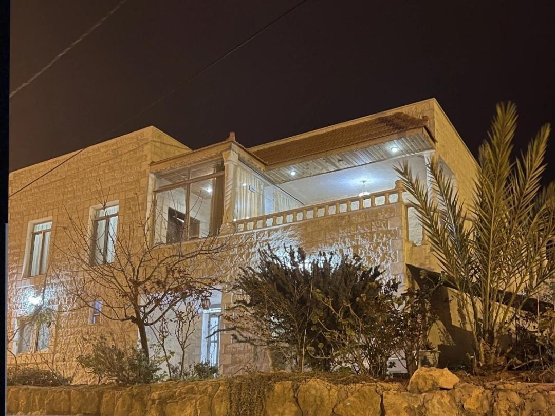 דירות וואדי מוסא Mountains View מראה חיצוני תמונה